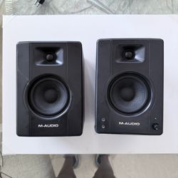 M-Audio BX4 Studio Monitors – With Cables