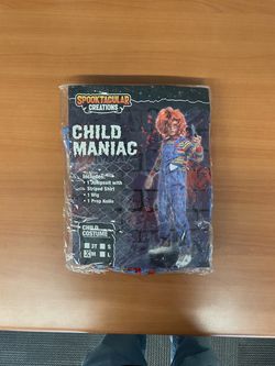 Chucky Kids Halloween costume ( size Medium ) price $20 .. look at pictures shown