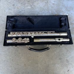Gemeinhardt Elkhart M2 Ind Flute with Carrying Case