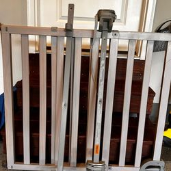 Baby Gate Wide / STAIR GATE