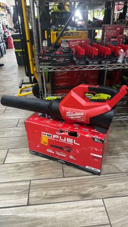 Milwaukee M18 FUEL 120 MPH 500 CFM 18V Lithium-Ion Brushless Cordless Handheld Blower (Tool-Only)