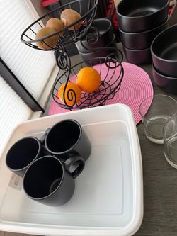 All dishes they are good stuff can wash in dish washer