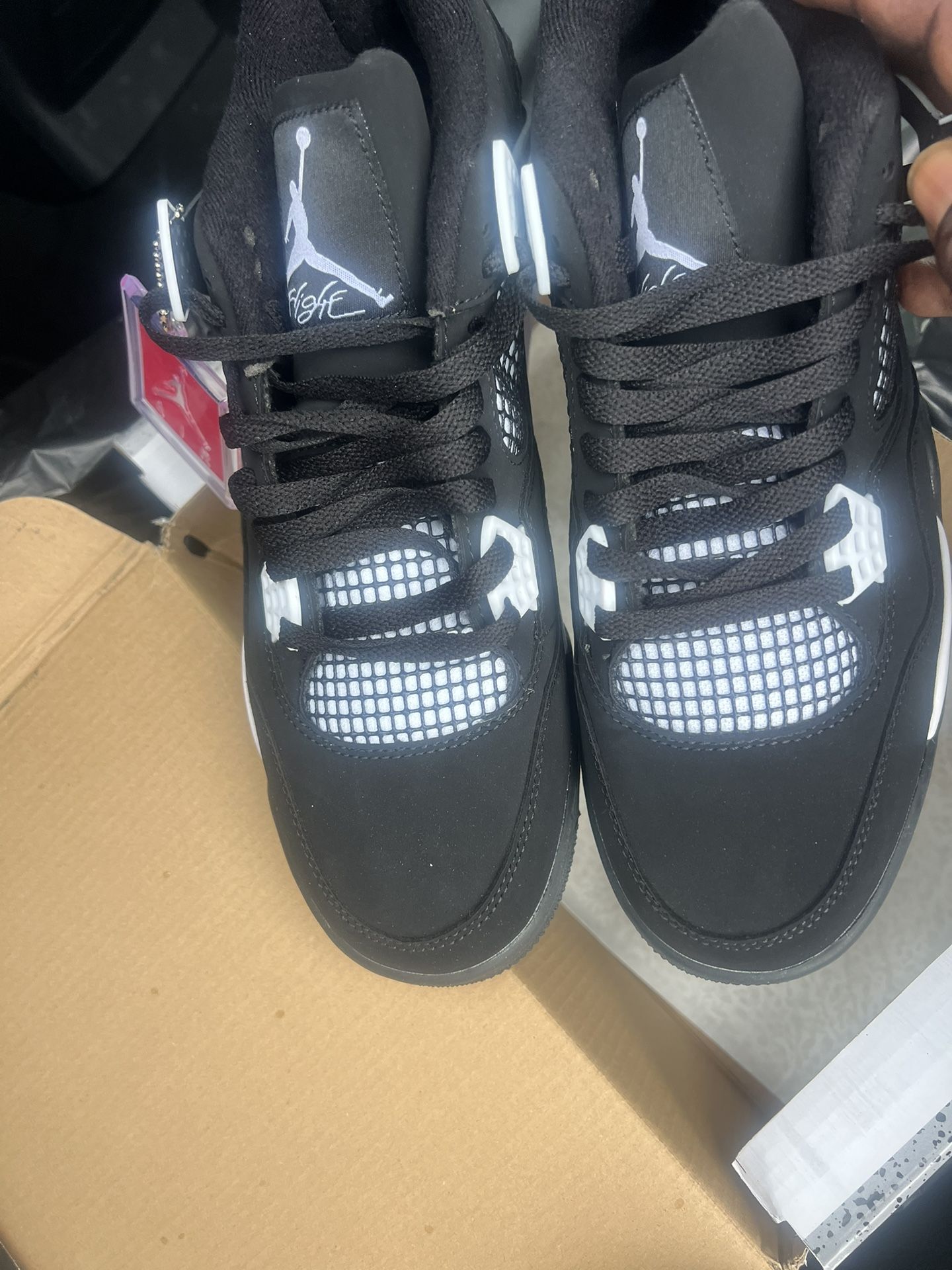 Jordans Retros 4 