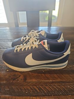 Nike Cortez Navy Blue Leather Sz 7