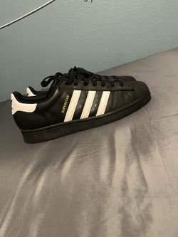 Adidas superstars