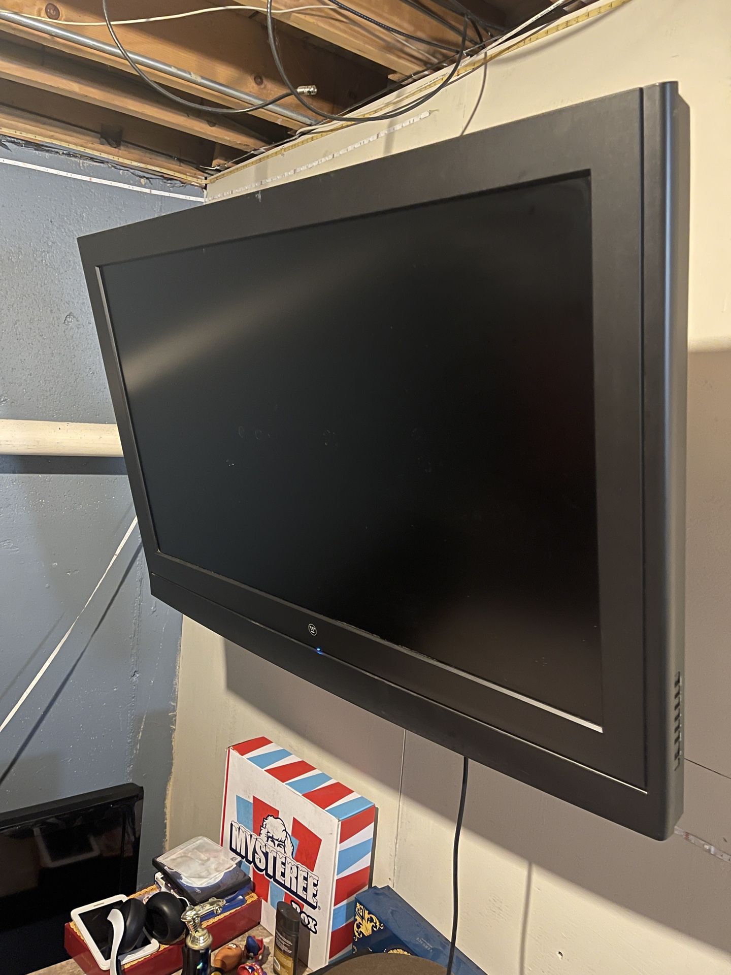 Westinghouse TV