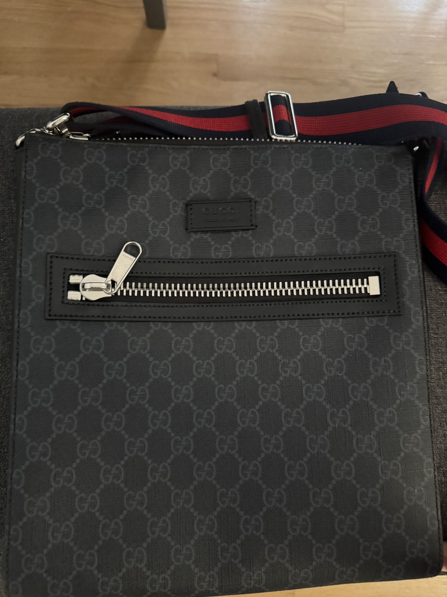 Gucci Messenger Bag