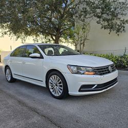 2016 Volkswagen Passat 