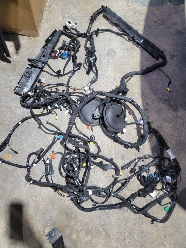 OEM FORD MUSTANG GT 5.0L MAIN BODY WIRE WIRING HARNESS 2024
