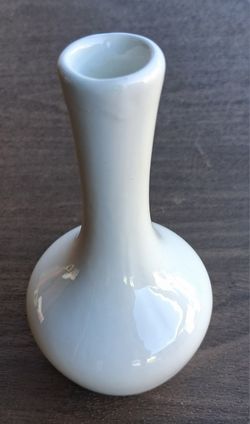 HAEGER #382 BUD VASE