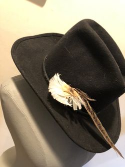 Kentucky Derby contest hats
