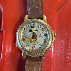 Vintage Lorus Mickey Mouse Musical Quartz Unisex Watch Needs Battery