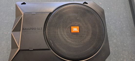 JBL Basspro SL2