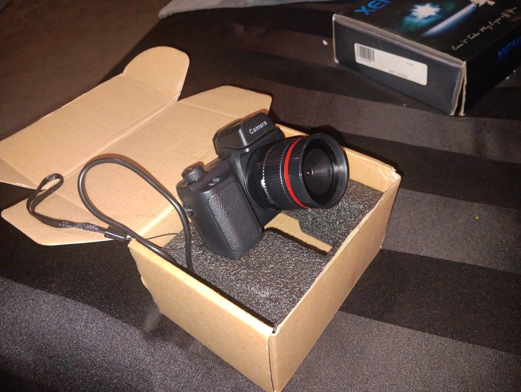 Y5000 Camera