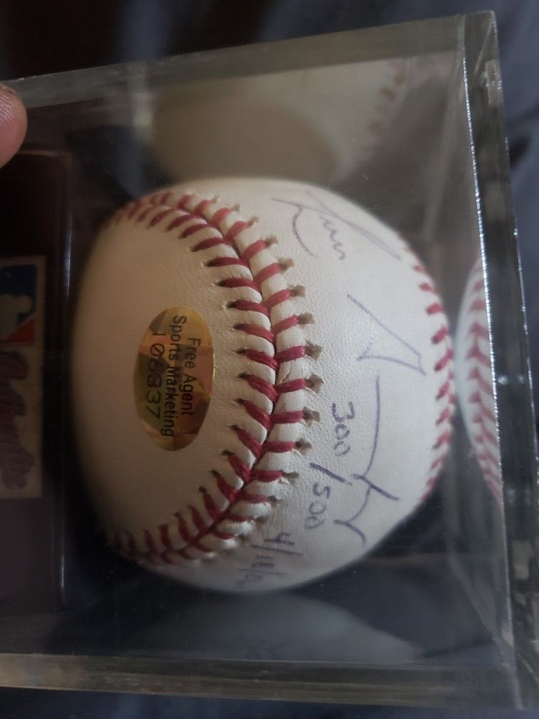 Autographed Luis Gonzalez Baseball for Sale in Flagstaff, AZ - OfferUp