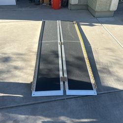 Ramp ( foldable )