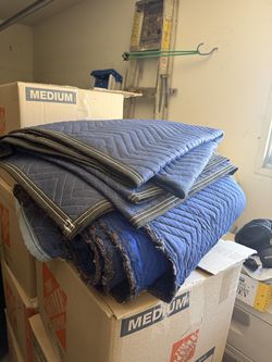 45 Moving Blankets