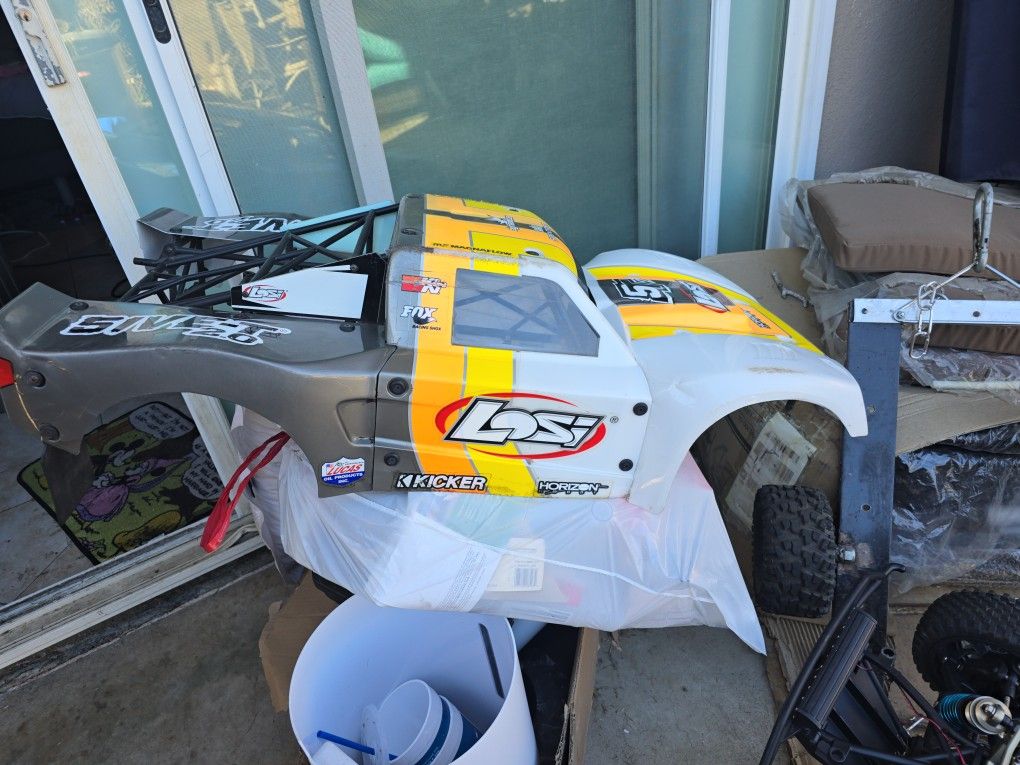 LOSI 5T 2.0, XMAXX, XRT, SLEDGE AND A RYFT ROCK CROWLER