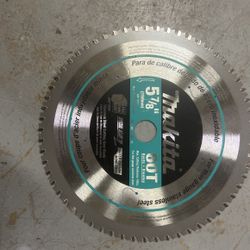 Makita 5-7/8 in. 60T Carbide-Tipped Stainless Steel Saw Blade