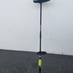 Ryobi 18 V Cordless Brushless String Trimmer with battery and charger