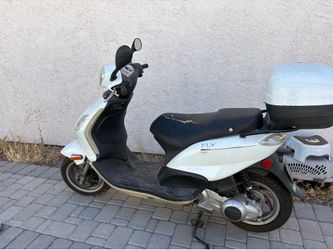 Piaggio fly