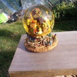 Hand painted Global Musical Hoky night Sculpture