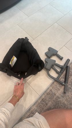 Chicco fast lock go hook on chair