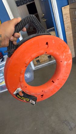 KLIEN TOOLS 200 foot fiberglass fish wire