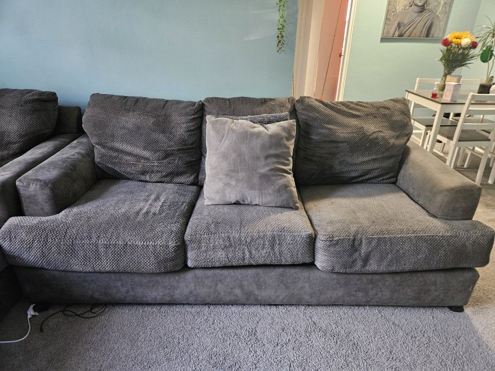 Sofa Set