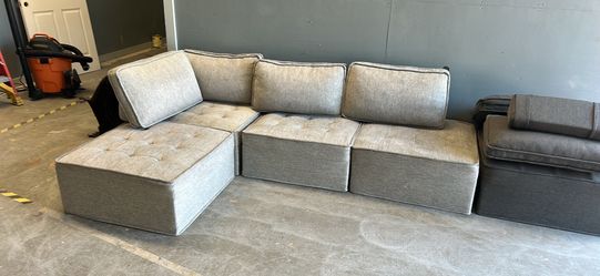 Sectional couch
