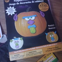 Pumpkin Decorating Kit