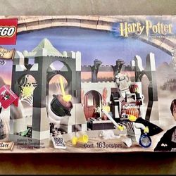 Collectable Harry Potter LEGO 4705 Snape’s Classroom