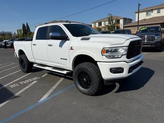 2021 RAM 2500 Laramie 6.7 Cummins Diesel 4X4