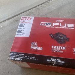 Milwaukee Circular Saw