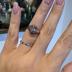 18K White Gold Beautiful Art Deco Ring With Natural Old Cut Diamond