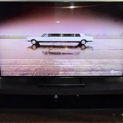 65” Samsung QLED 4K Smart TV + Stand + Antenna
