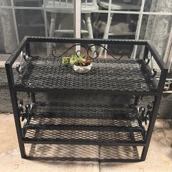 Outdoor Plant Table