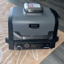 Ninja WoodFire Outdoor Grill