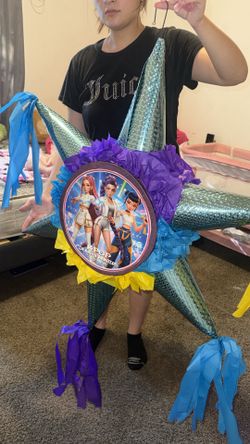 K pop piñata