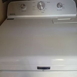 MAYTAG Dryer
