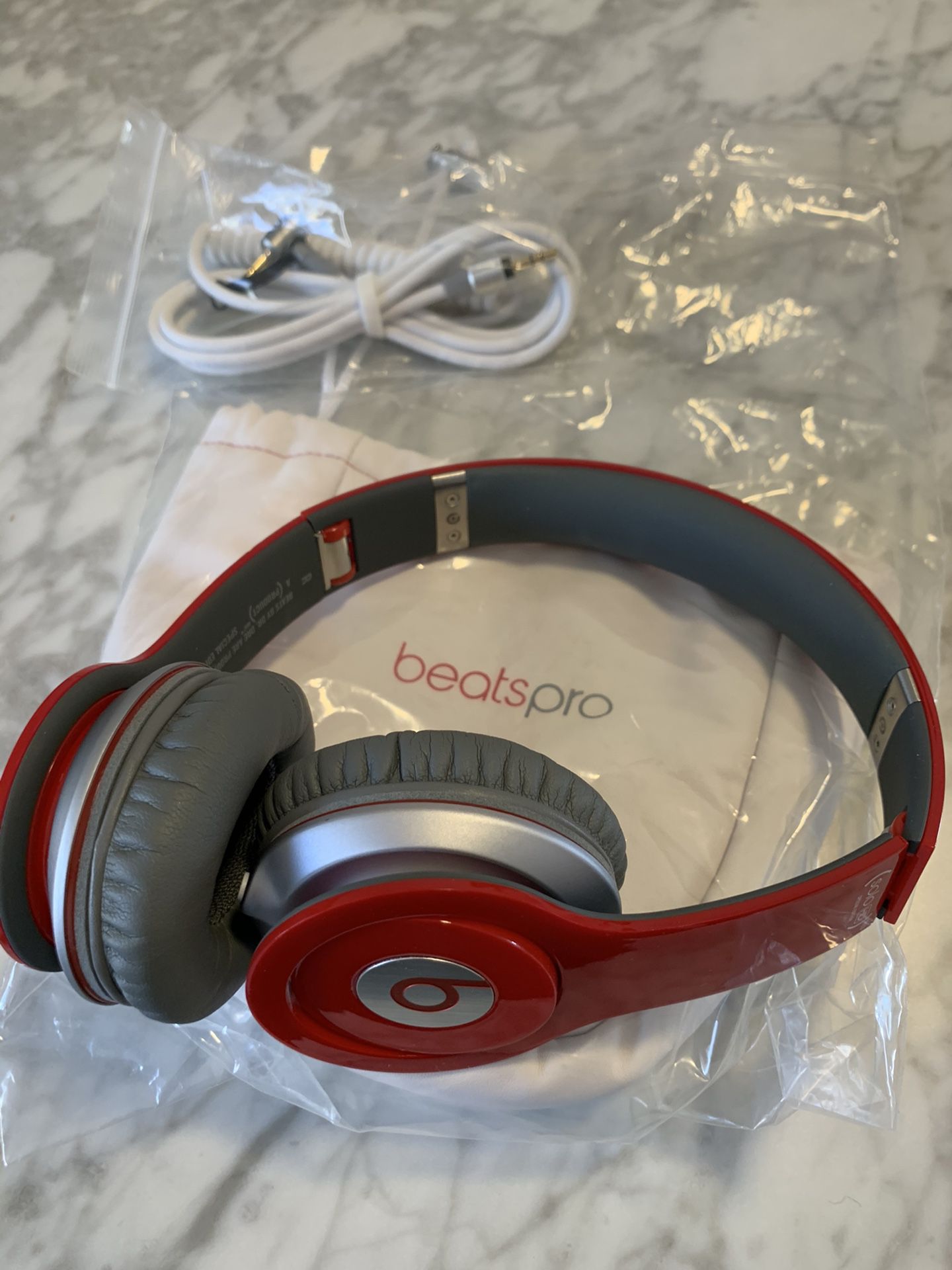 Beats by Dre - Solo HD (Product Red) Headphones