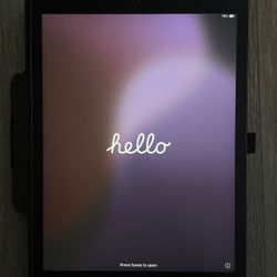 iPad/ iOS 18.5/ 7th generation/ 128 GB