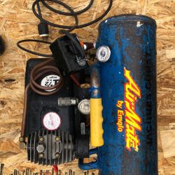 Emglo Air Compressor. Air mate