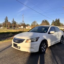 2011 HONDA ACCORD LX-P 