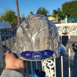 Fiberglass Hard Hat 