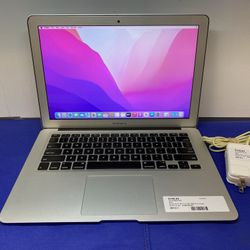 MacBook Air 13" 2015 Core i5 8GB -128GB SSD w/ Charger