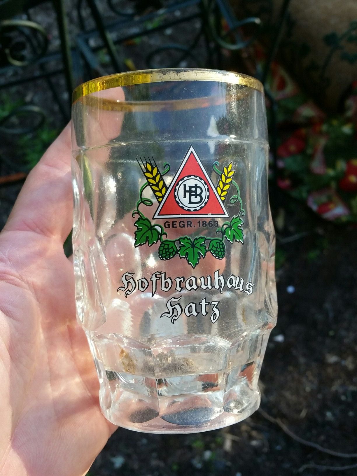 Some kind of old beer advertising mug