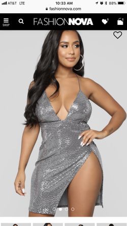 Beautiful silver fashion nova dress