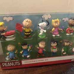 Peanuts Collectors Figure Set-10 Pack