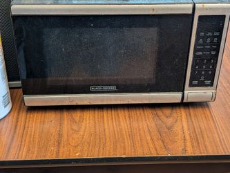 Black& Decker microwave